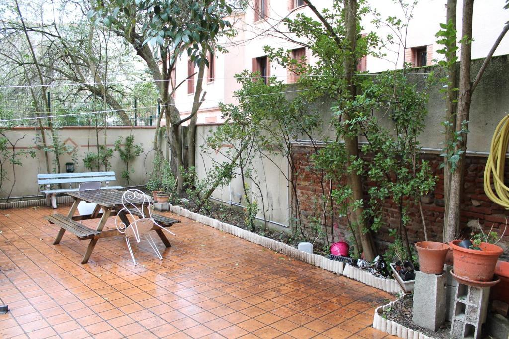 La Petite Auberge De Saint-Sernin Toulouse Room photo